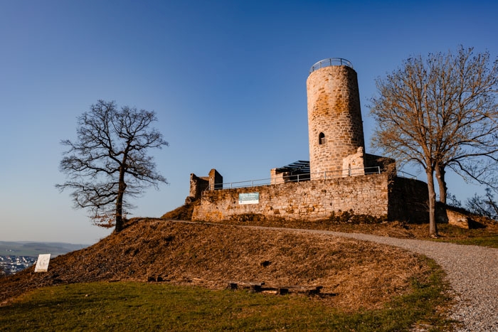 Burgruine Kugelsburg im Naturpark Habichtswald