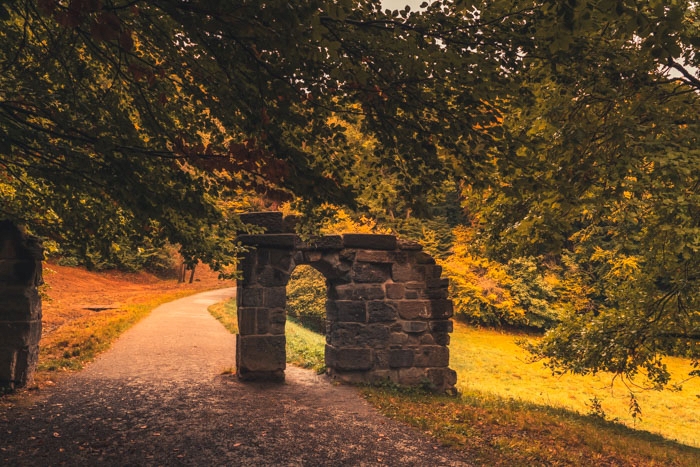 Das Wunschtörchen im Bergpark Wilhelmshöhe